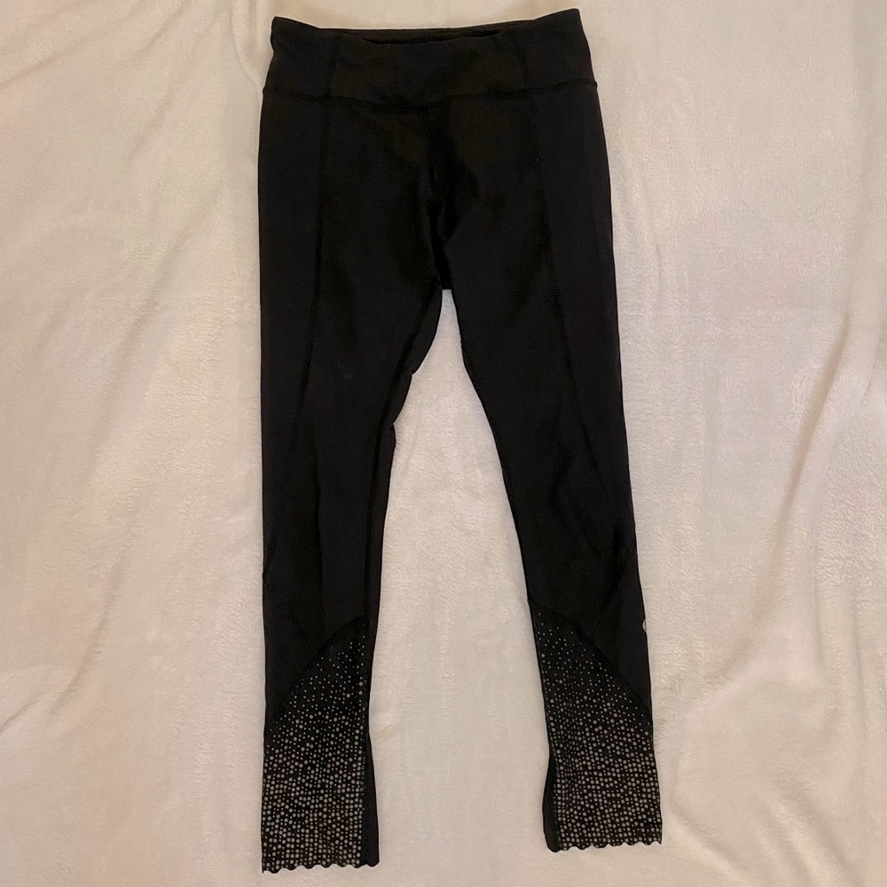 Black Lululemon leggings